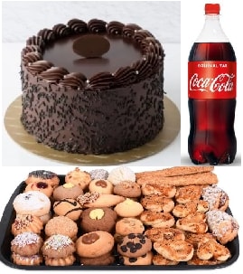 Misafir İkram Seti Çikolatalı Yaş Pasta 1 kg Kuru Pasta ve Kola pasta